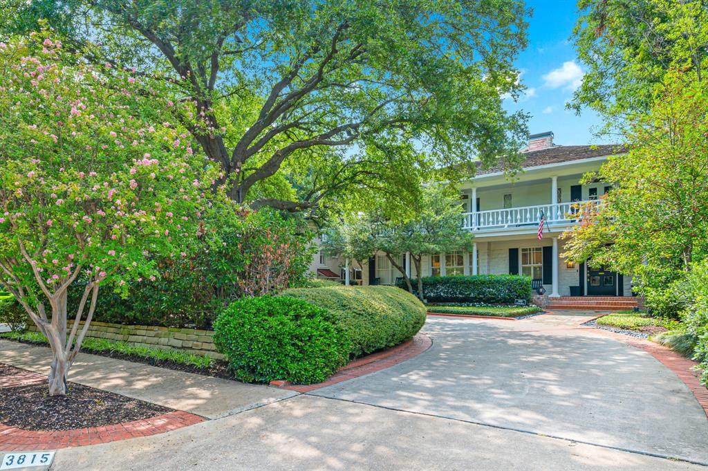 3815 Beverly Drive - Photo 1