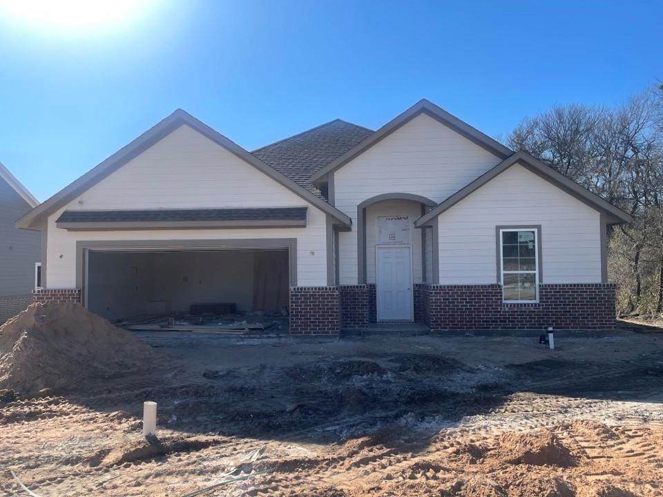 700 Ray Street - Photo 1