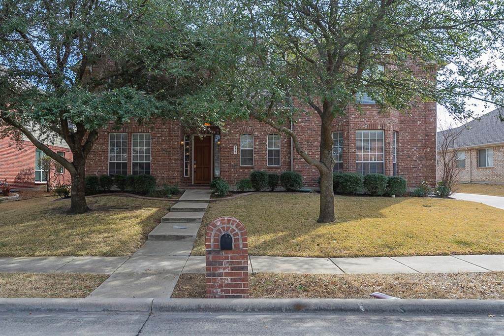 2721 Meadow Wood Drive - Photo 1