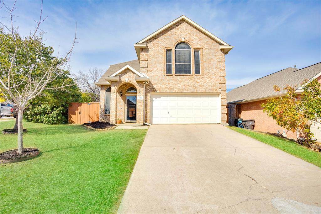 4921 Glenscape Trail - Photo 1