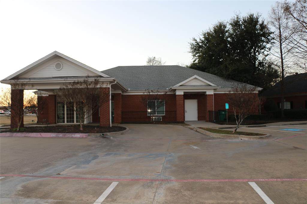 3900 Joe Ramsey Boulevard - Photo 1