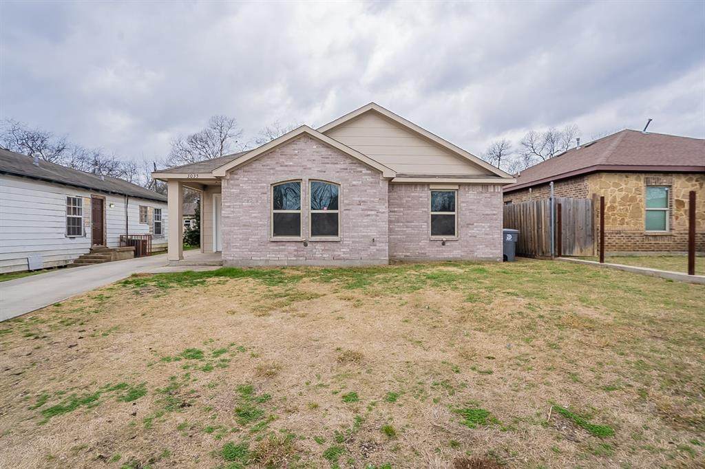 3035 Arizona Avenue - Photo 1