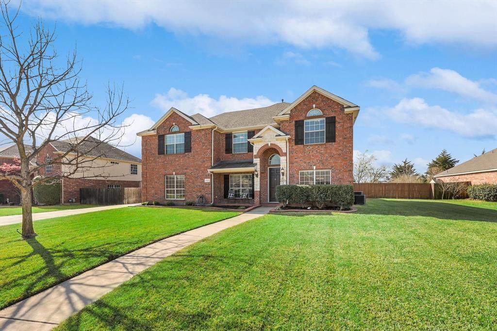 1325 Bassett Hound Drive - Photo 1