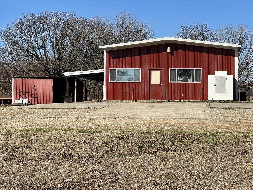 5100 Tx Hwy 19 - Photo 1