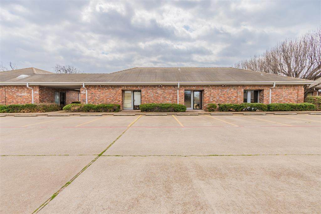 903 Medical Centre Drive - Photo 1