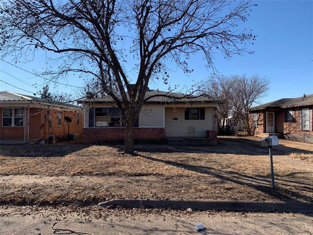 412 28th Street - Photo 1