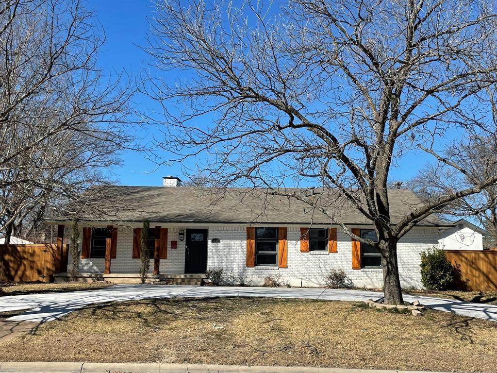 1635 Red Bird Lane - Photo 1