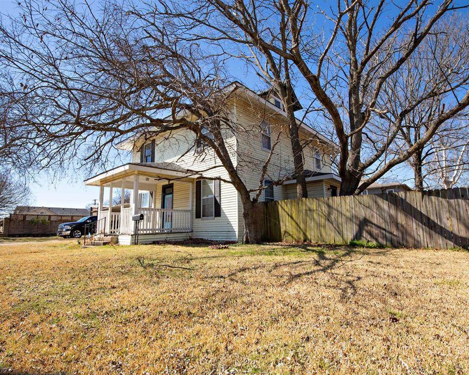 201 6th Street - Photo 1