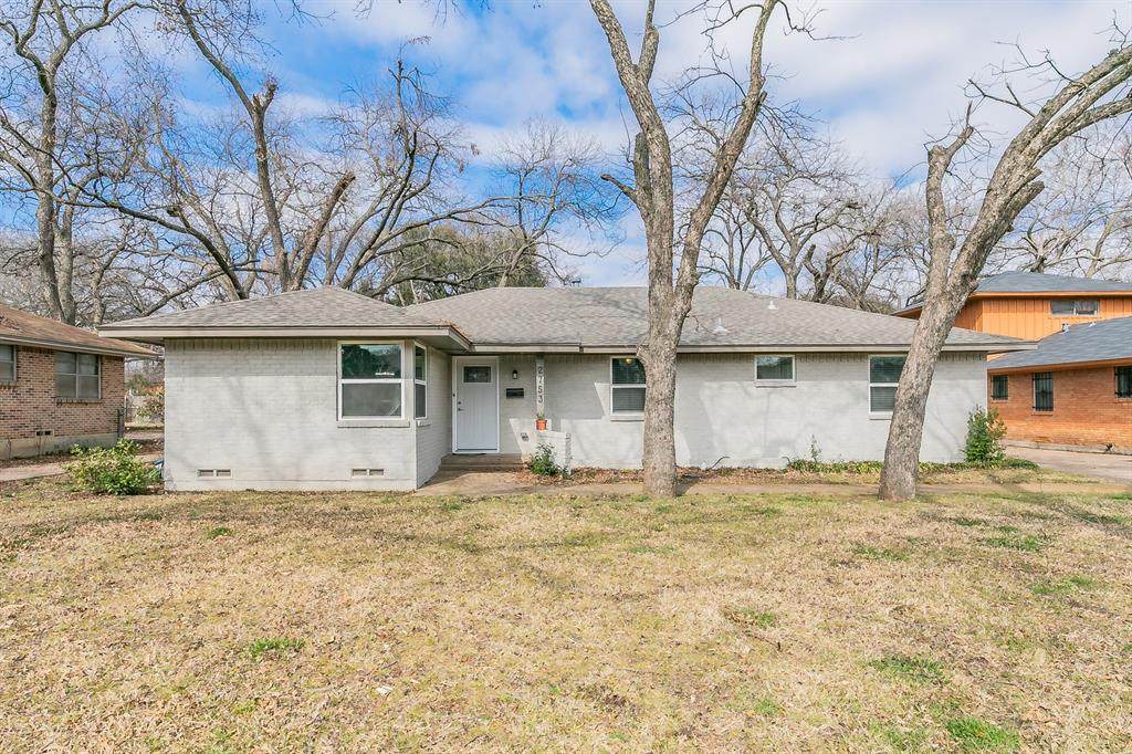2753 Larkspur Lane - Photo 1