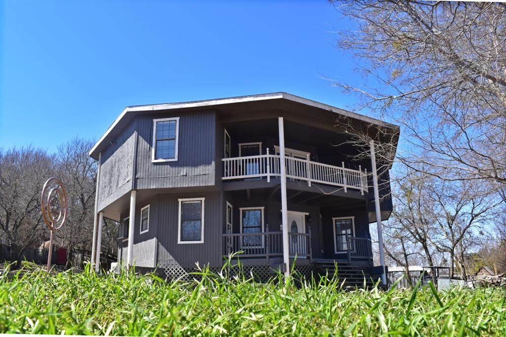 209 Mountain Ridge - Photo 1