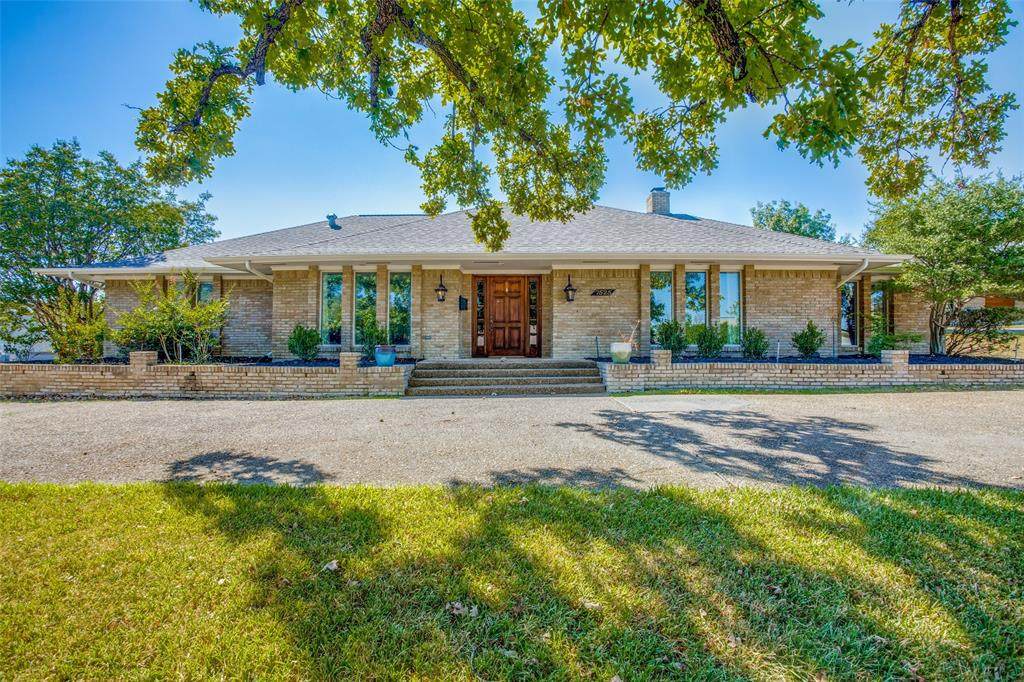 7525 Royal Place - Photo 1