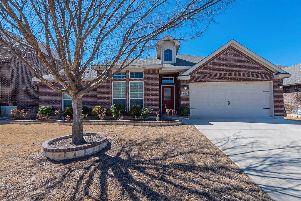 4921 Breezewind Lane - Photo 1