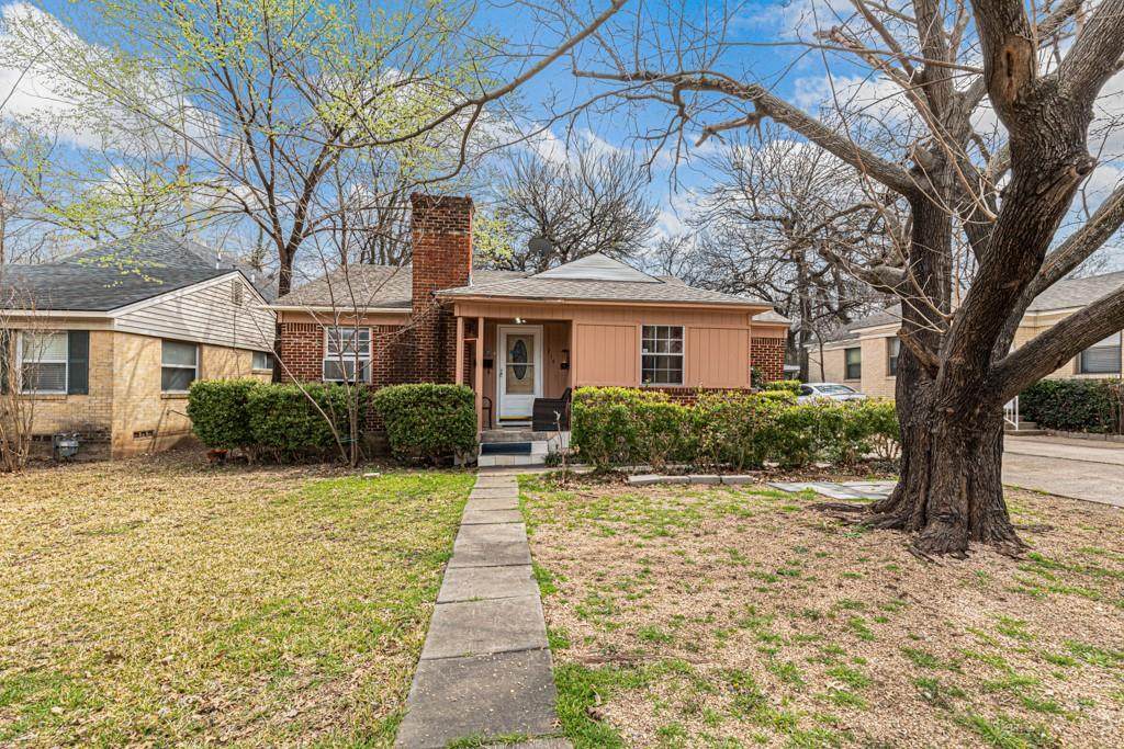 714 Reverchon Drive - Photo 1