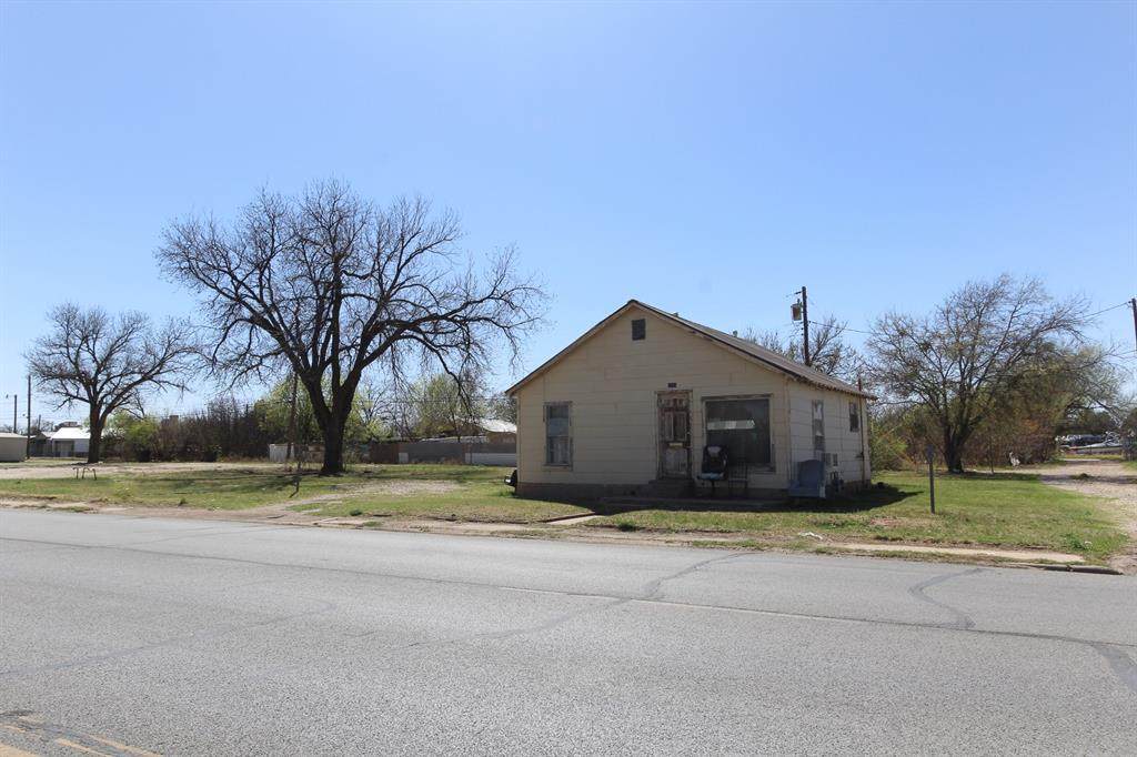 1234 Treadaway Boulevard - Photo 1