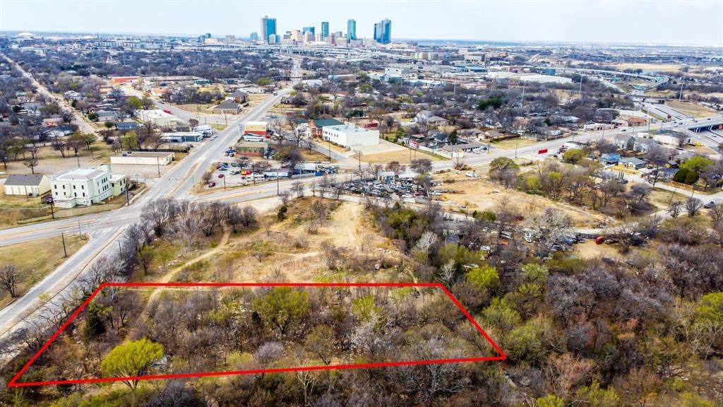 1821 Vickery Boulevard - Photo 1