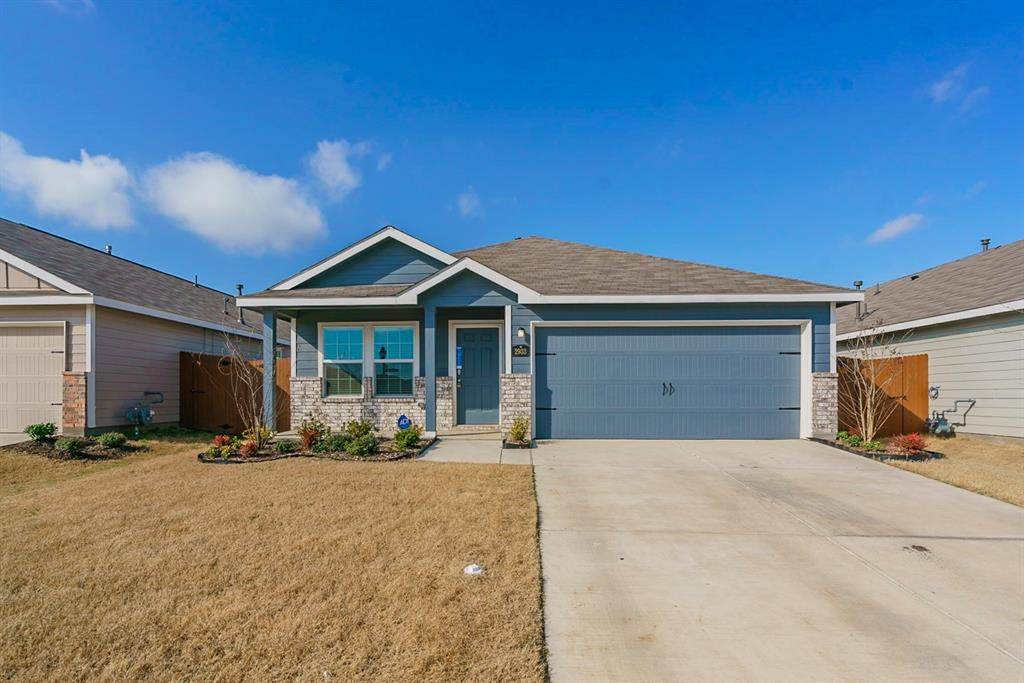 2933 Acacia Drive - Photo 1