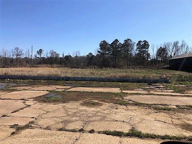 902 West Main Street - Photo 1