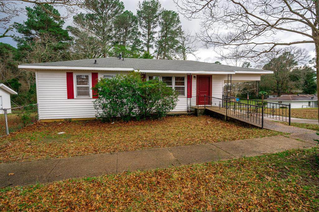 1106 Bonnie Lane - Photo 1