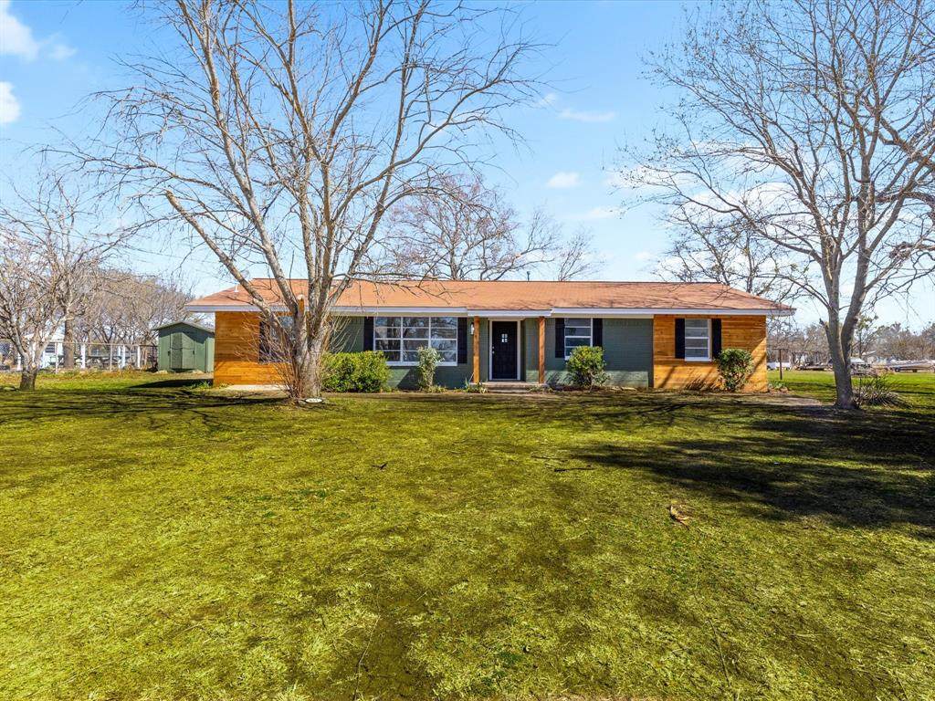 634 Live Oak Street - Photo 1