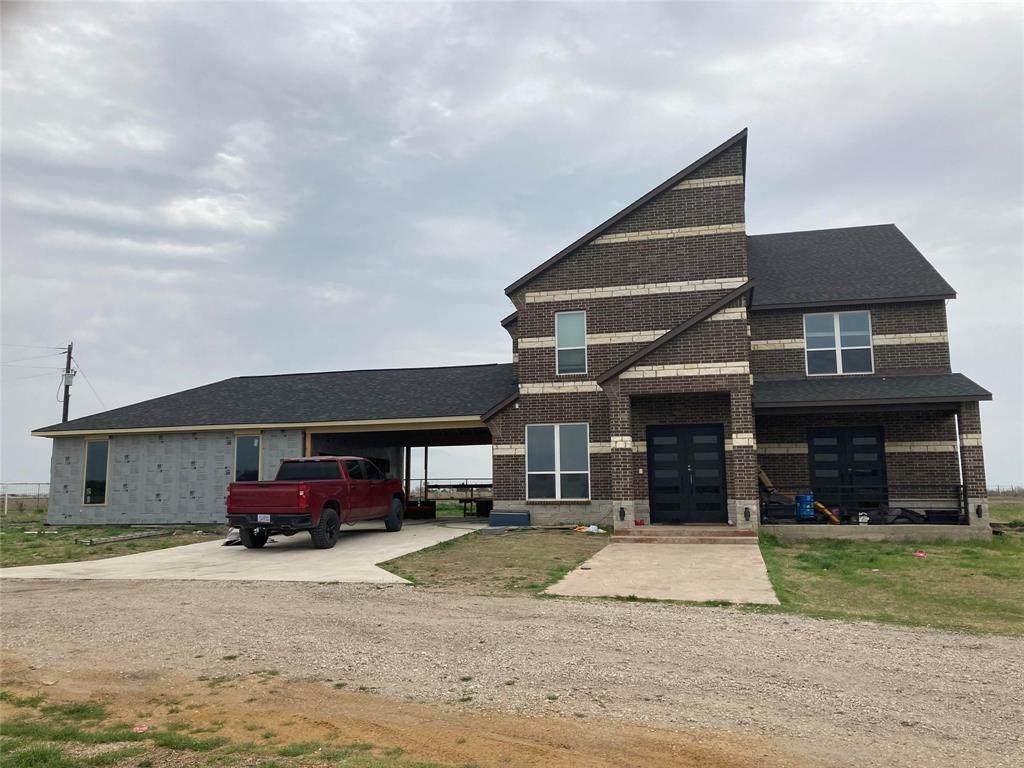 9077 County Road 4116 - Photo 1