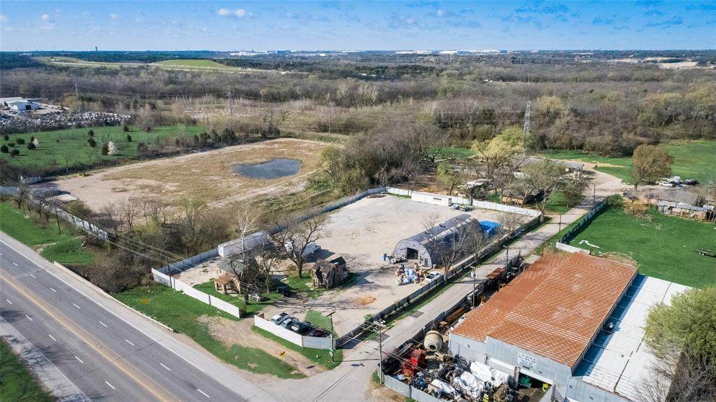 9505 Central Expressway - Photo 1