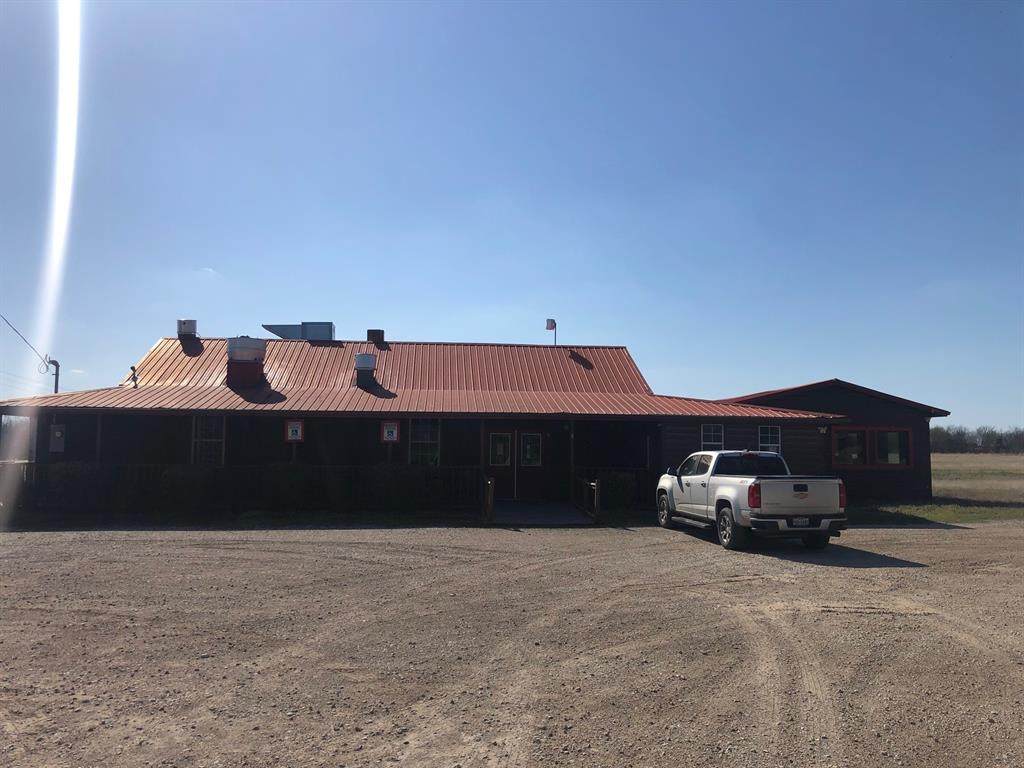 3192 County Road 2172 - Photo 1