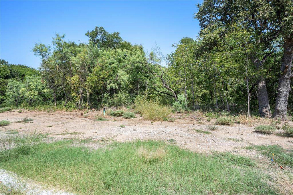 915 Wildwood Lane - Photo 1