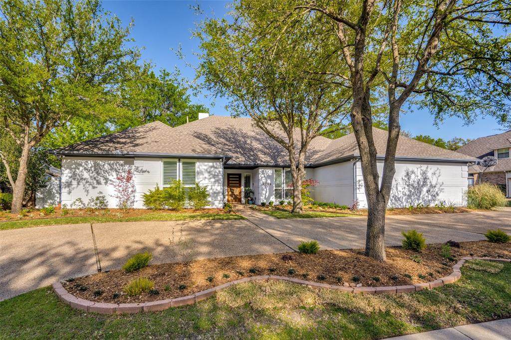 2704 Regatta Drive - Photo 1