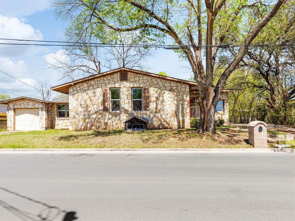 410 Rucker Street - Photo 1
