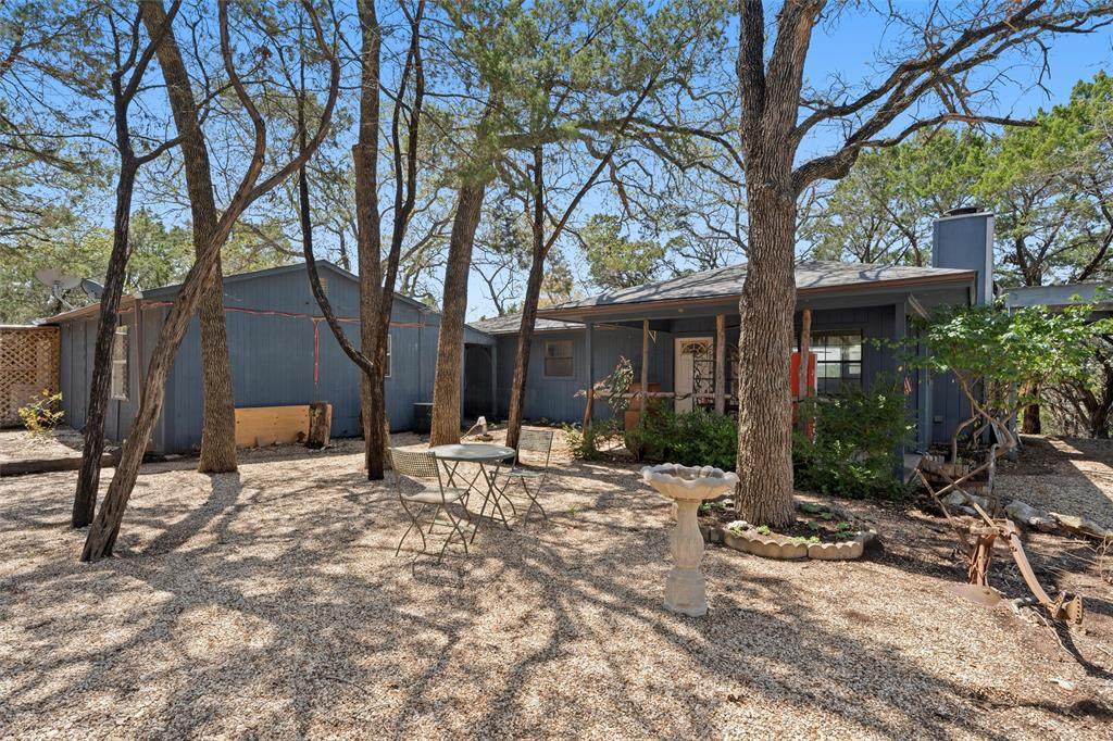 196 Live Oak Loop - Photo 1