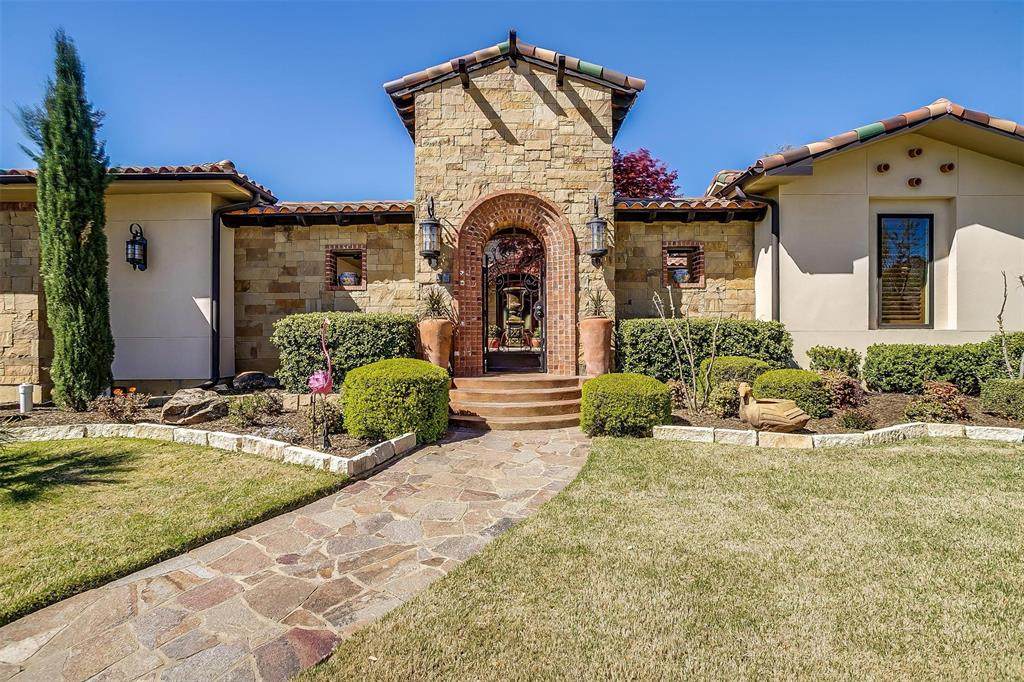 716 Flamingo Circle - Photo 1