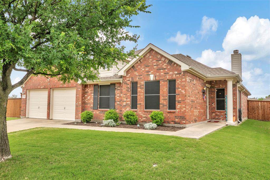 2360 Sunshine Drive - Photo 1