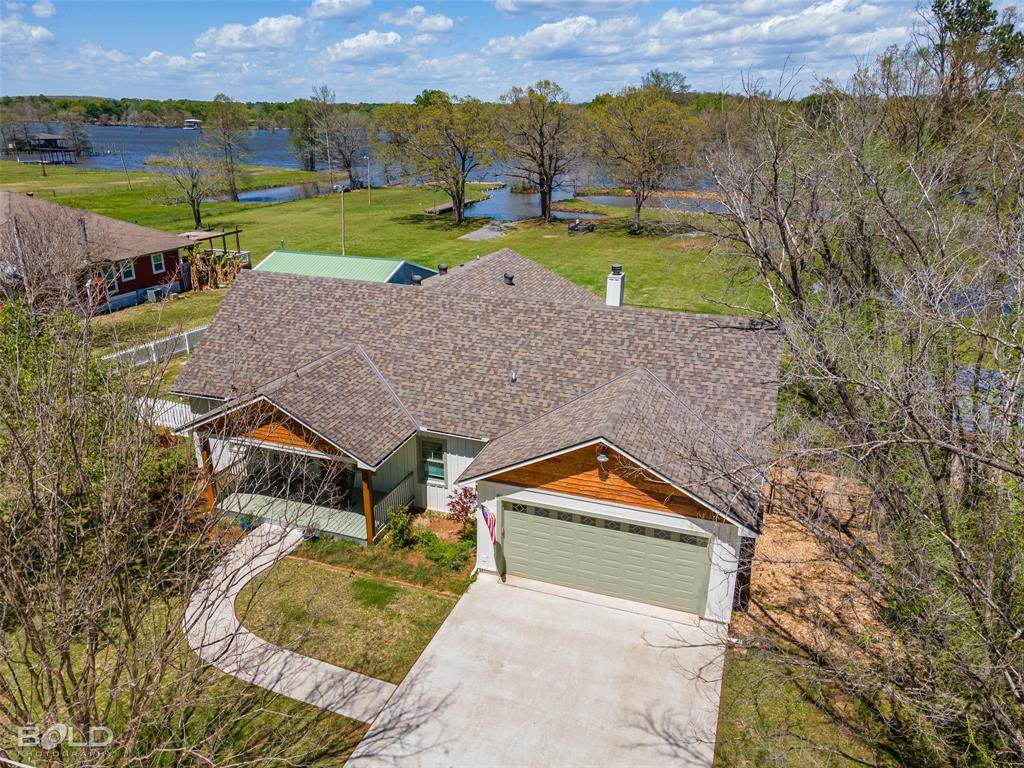 2884 Lakewood Drive - Photo 1