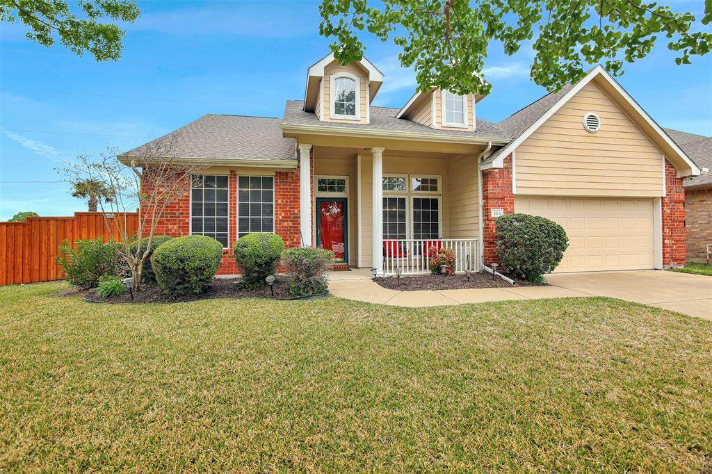 205 Autumn Breeze Drive - Photo 1