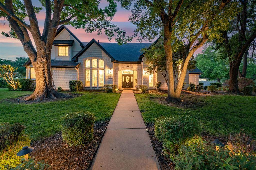 4407 Shadywood Lane - Photo 1