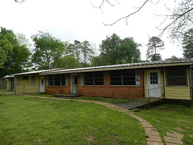 1923 Mccutcheon Avenue - Photo 1