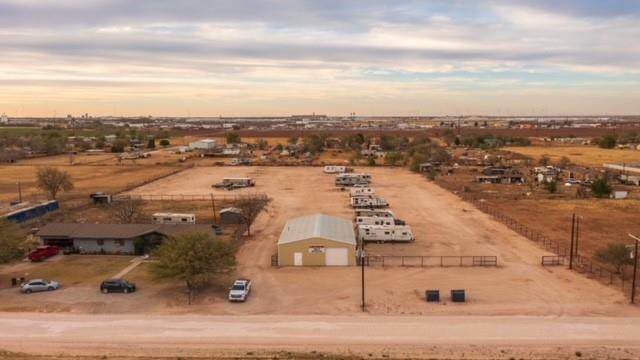 2401 County Road 7130 - Photo 1