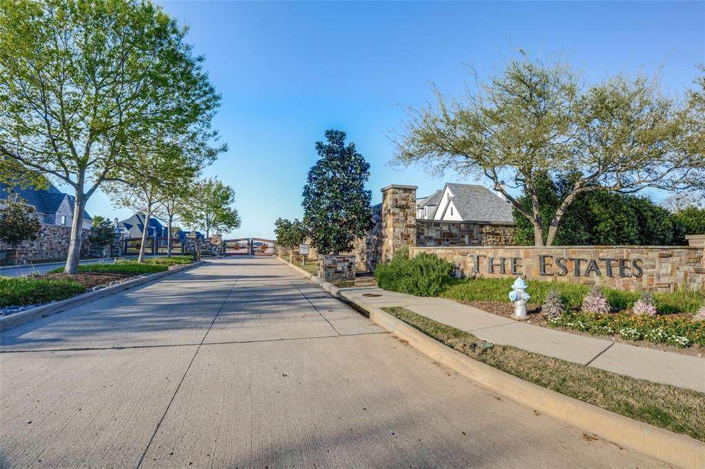 5904 Boston Lane - Photo 1