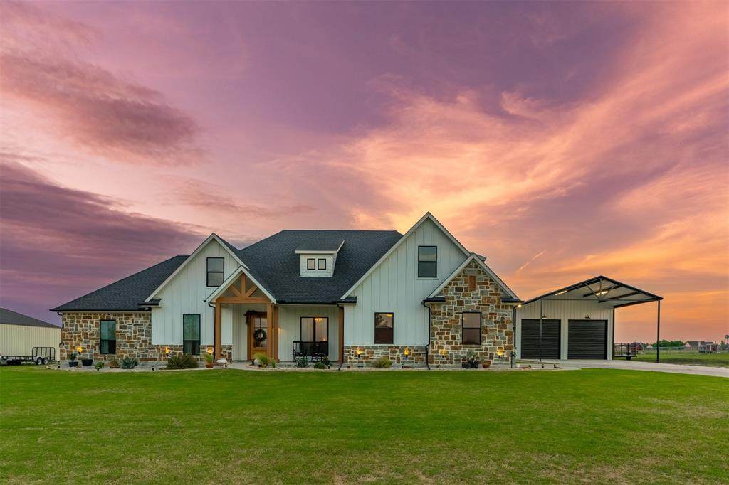 3434 County Road 2156 - Photo 1