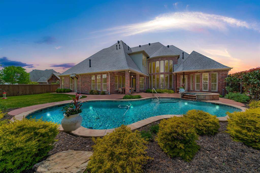 6717 St Moritz Parkway - Photo 1