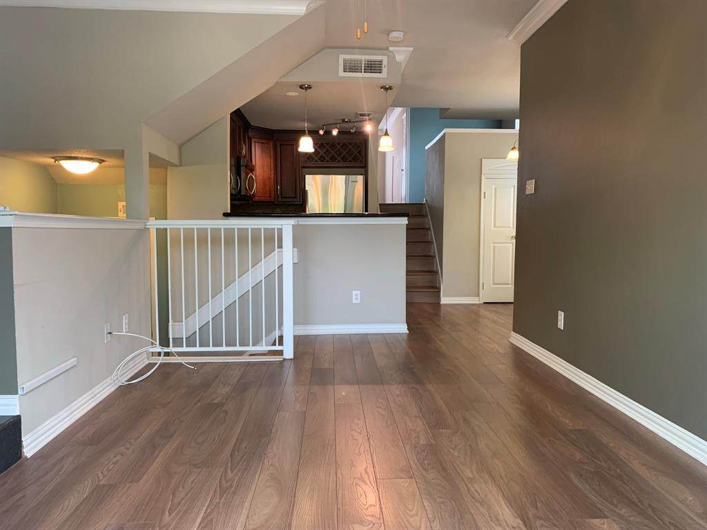 2201 Wolf Street - Photo 1
