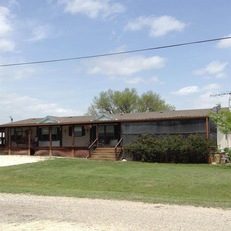 102 Apple Street - Photo 1