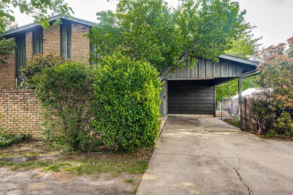 2605 14th Street - Photo 1