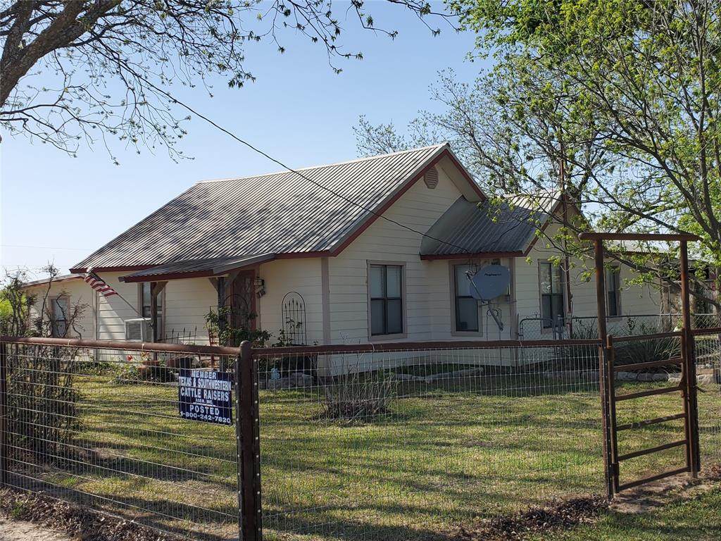 600 County Road 304 - Photo 1