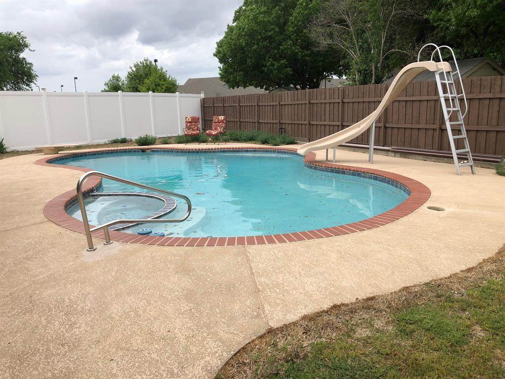 1617 Versailles Drive - Photo 1