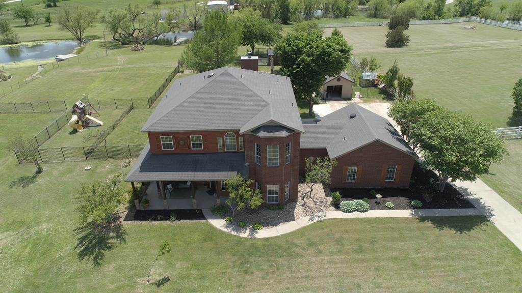 148 Bent Tree Court - Photo 1