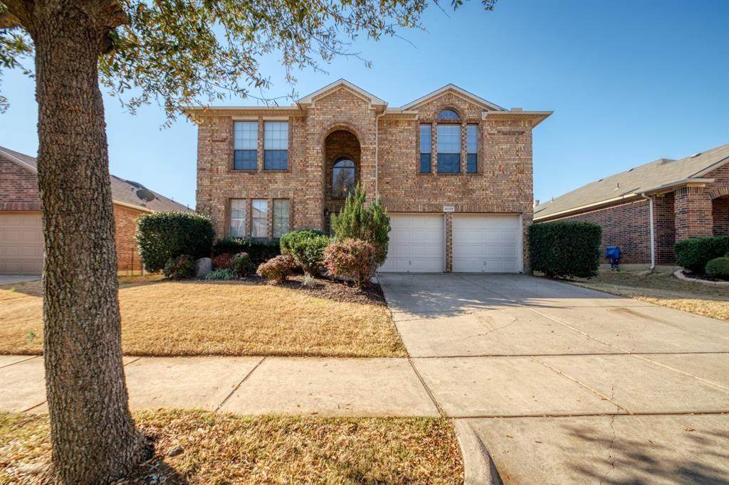 3225 Stonecrop Trail - Photo 1