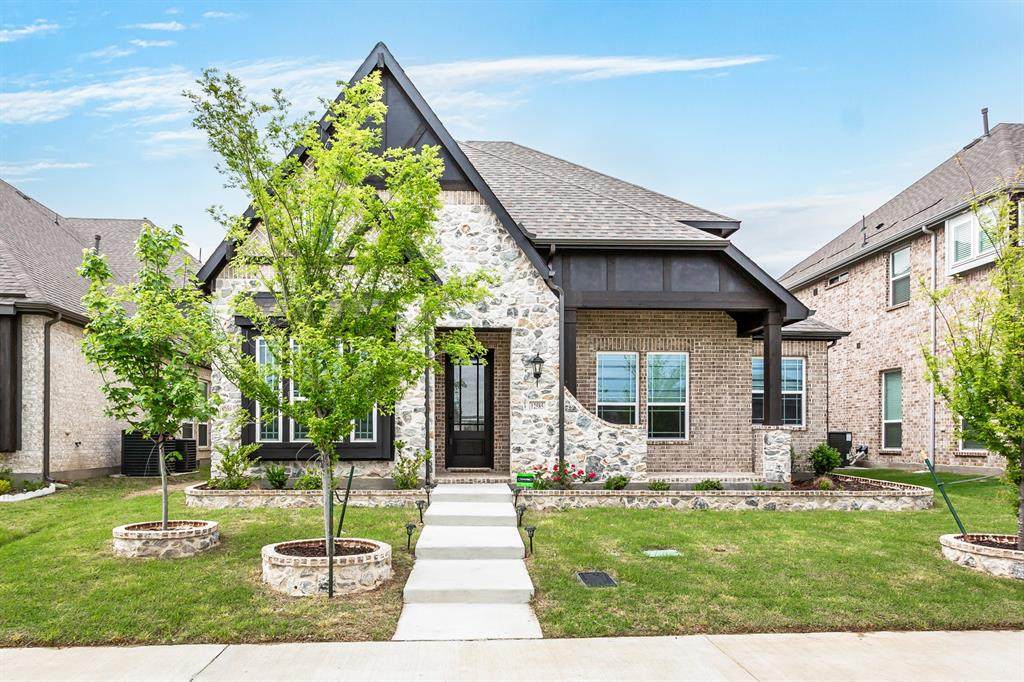 12585 Mercer Parkway - Photo 1