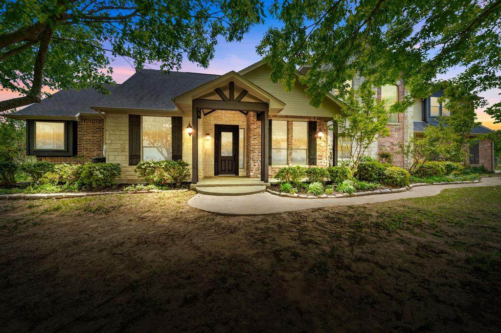 215 Audra Circle - Photo 1