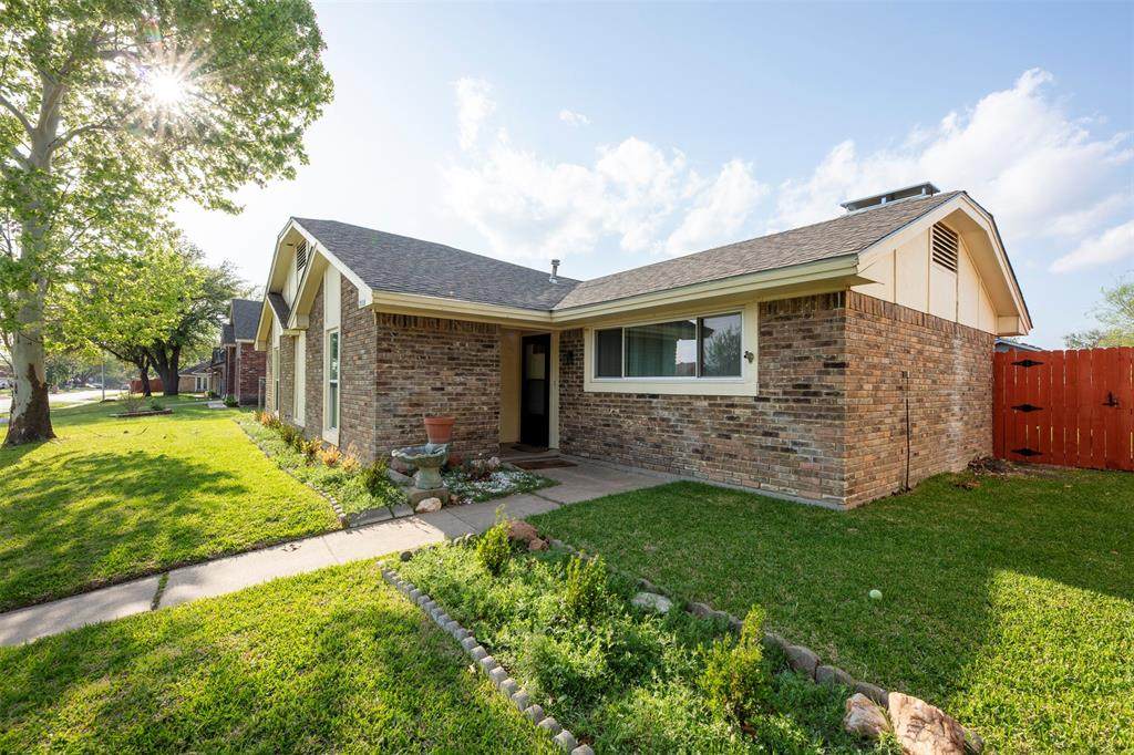 7109 Lakeshore Drive - Photo 1